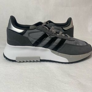 Adidas Men's Retropy F2 Sneakers in Grey Three / Core Black / Grey Five Size 12